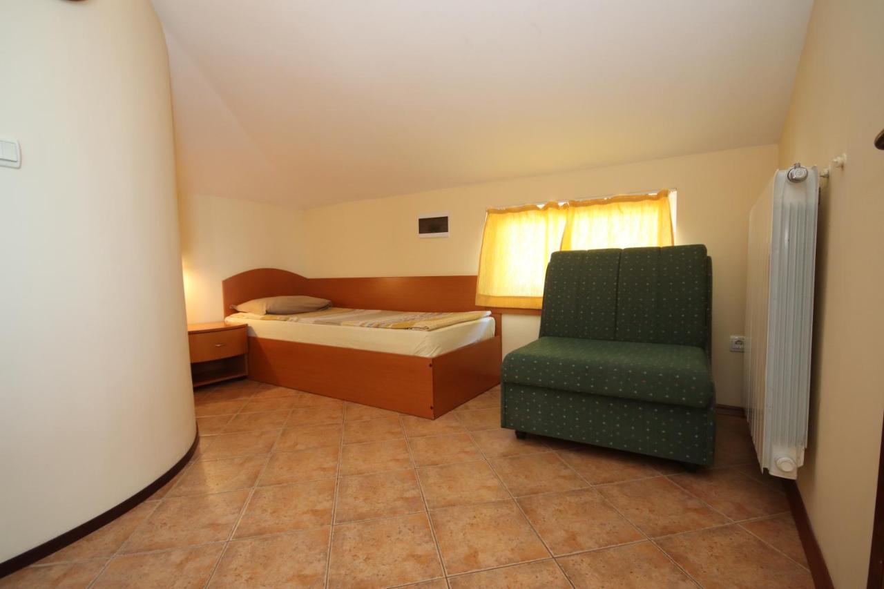Hotel Continental - Half Board Kiten  Buitenkant foto